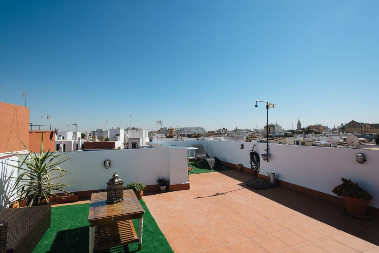 Cozy Attic With Terrace- 1Bd 1Bth- San Vicente Apartment Seville Luaran gambar